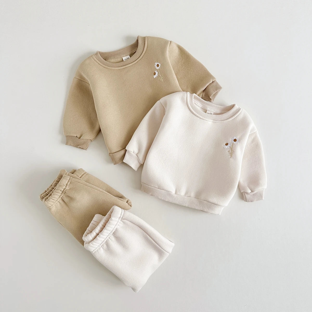 Daisy Flower Embroidery 2 Piece Set