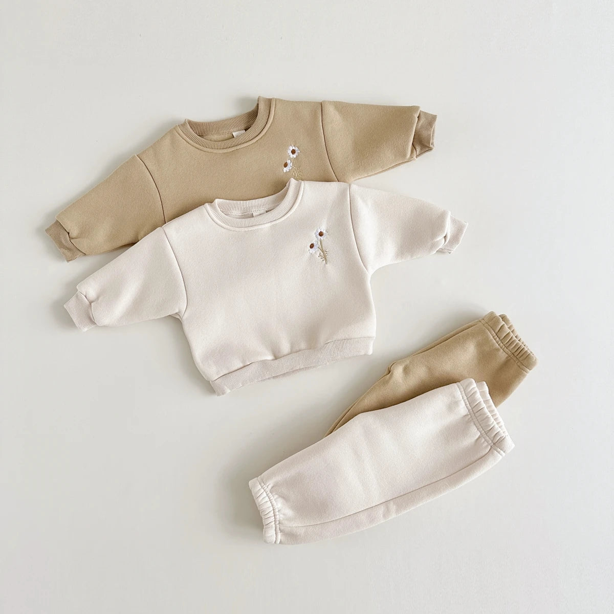 Daisy Flower Embroidery 2 Piece Set